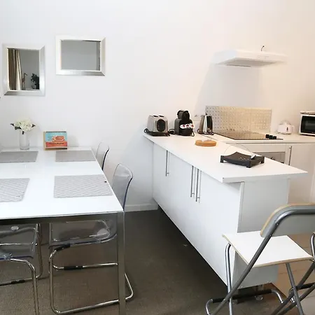 2 Pieces Apartment *