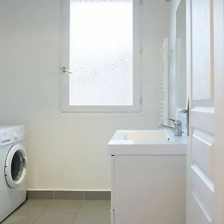 2 Pieces Appartement *